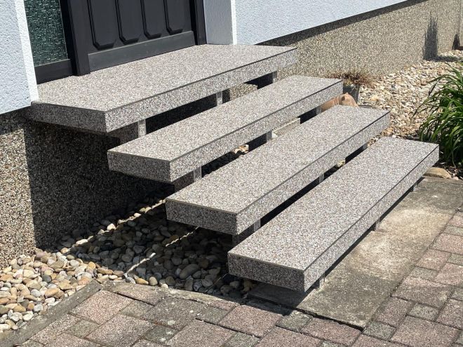 9c3c0633-931c-4a15-8097-2283530efa5b